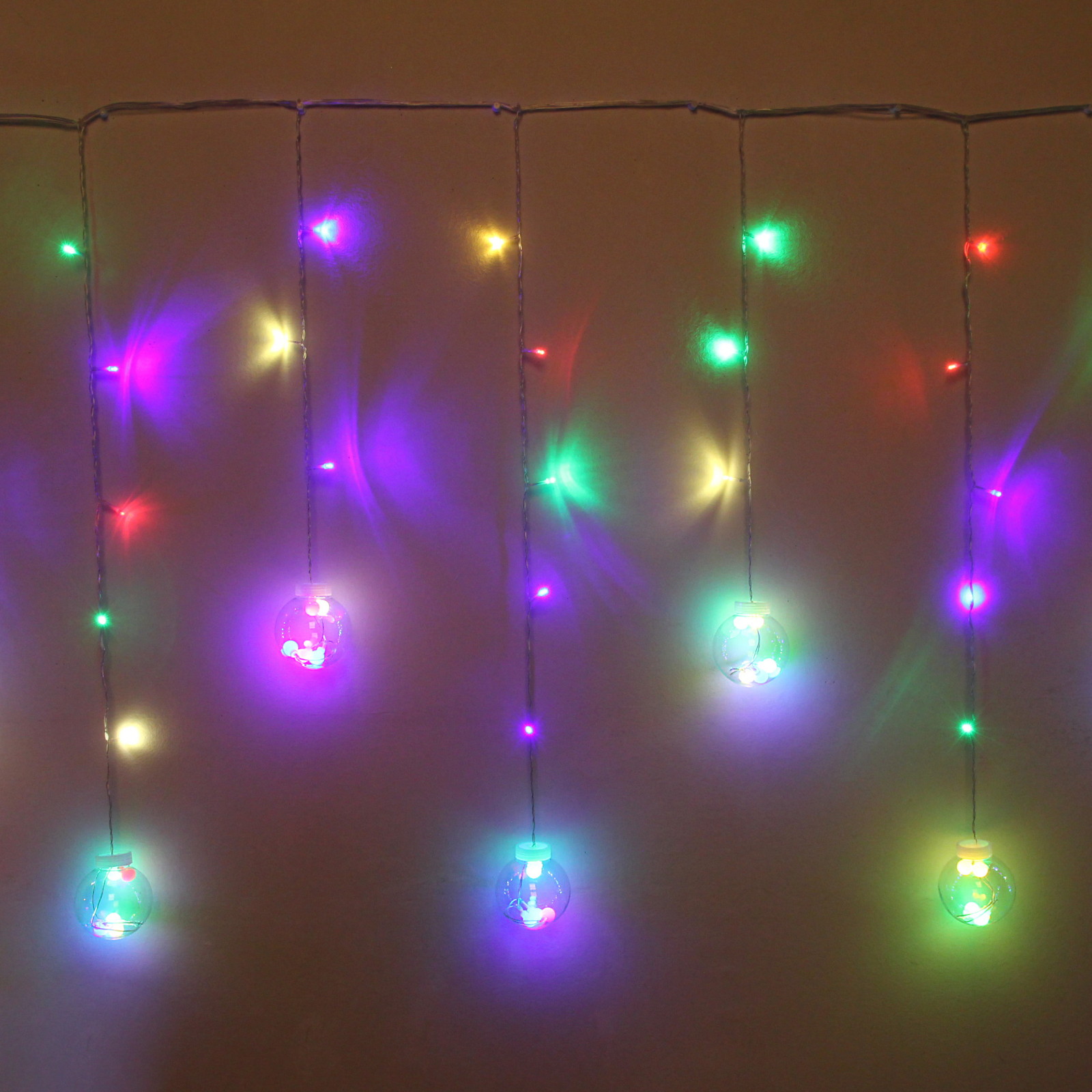 Гирлянда для дома БАХРОМА "Снежный шар" ш2,5 м* в0,6/0,8м 108 лампы LED, d-8 см, RG/RB, IP-20, Мультицвет (возможность соединения)