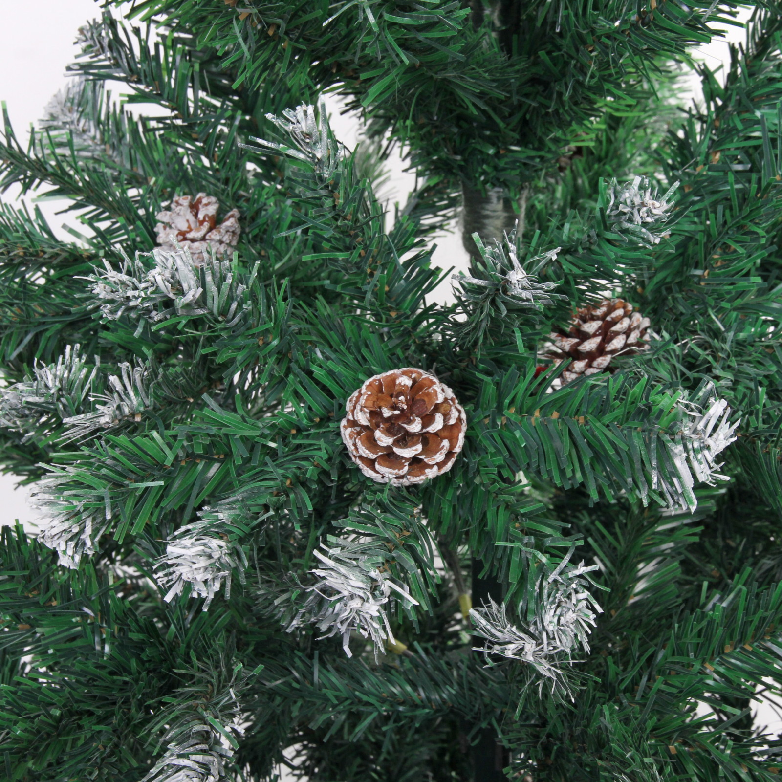 Ёлка "Зимний вечер" 180 см, ПВХ с шишками (950 веток)