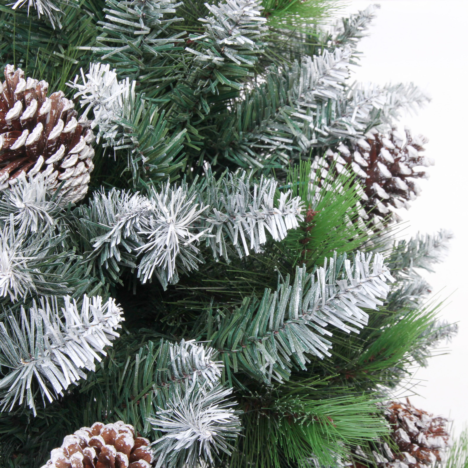 Ёлка "Сказочный лес" 270 см,ПВХ+леска, с белым напылением+шишки (2407 веток)
