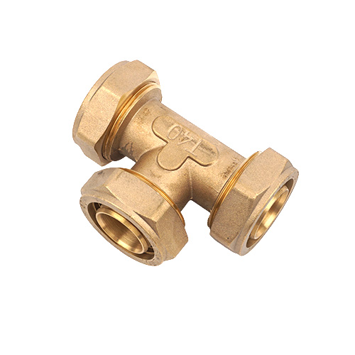 Тройник для мет.пл.тр. ТAEN (Корея) TR 40х40х40 (1/)