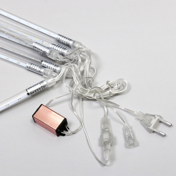 Гирлянда для улицы "Тающая сосулька" 3,0 м*30 см 192 лампы LED, IP-54, Мультицвет (8 трубок)