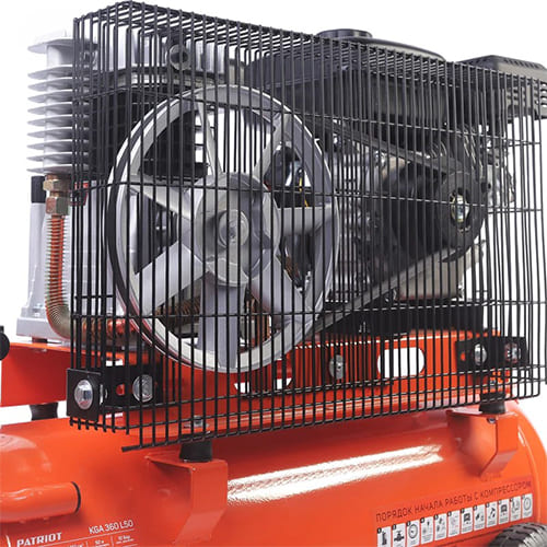 Компрессор Patriot бензиновый KGA 360 L50 - 360 л/мин, 10 бар, 50 л, 7 лс, быстросъем и «елочка» с вентилем