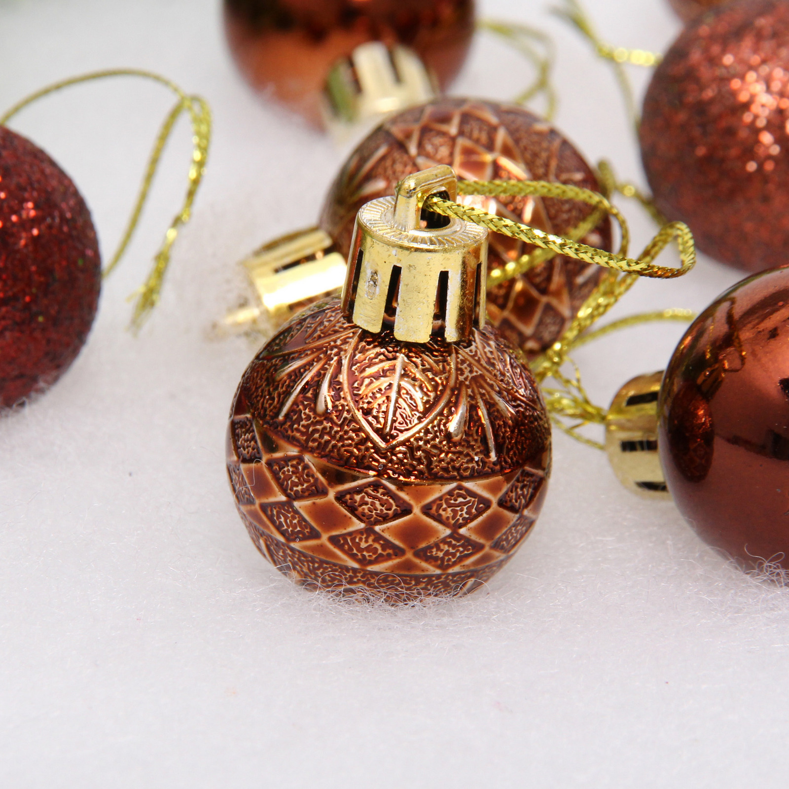 Новогодние шары 3 см (набор 9 шт) «Микс фактур», шоколад