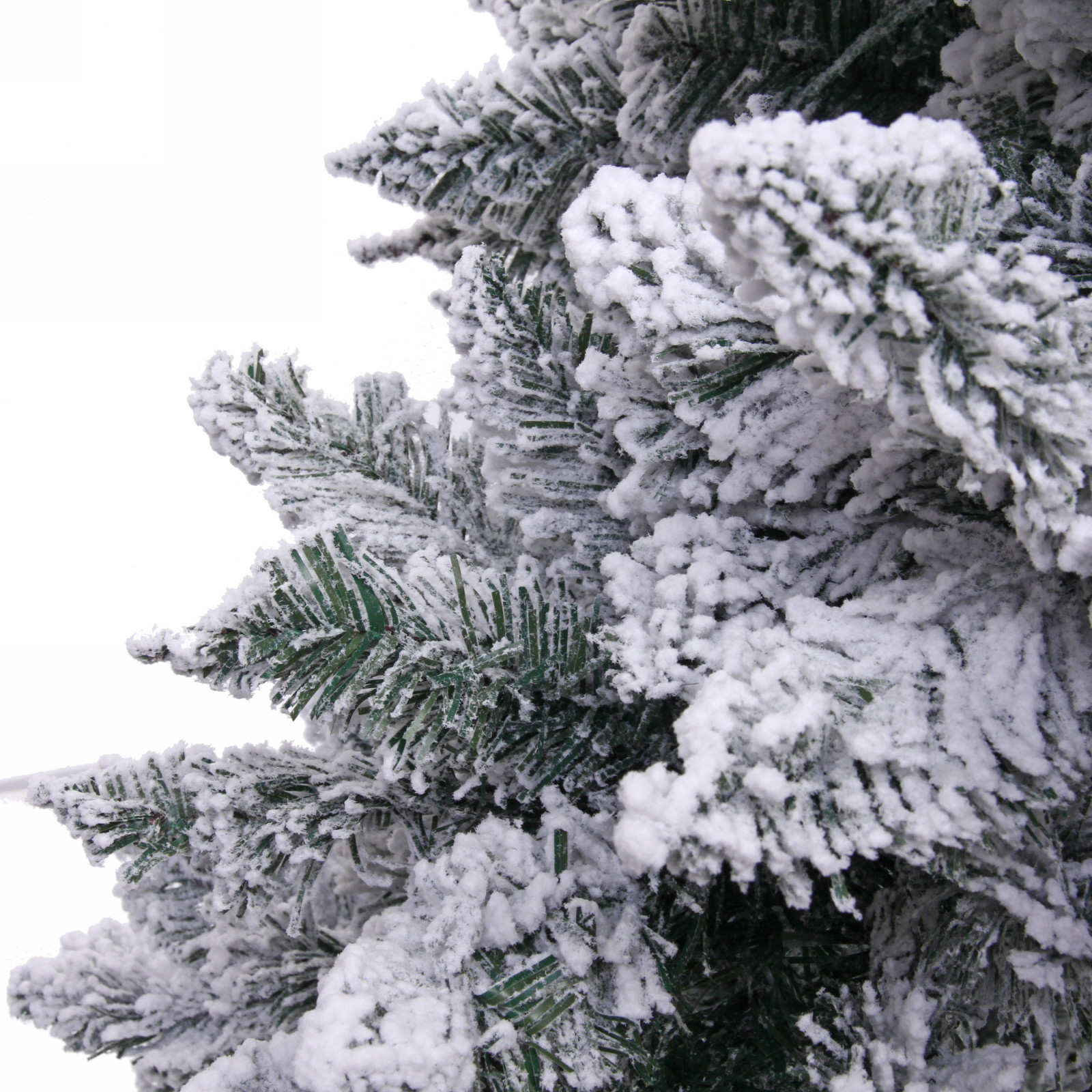 Ёлка "Снежные огни" 210 см, ПВХ с белым напылением 310 ламп LED (1222 ветки)