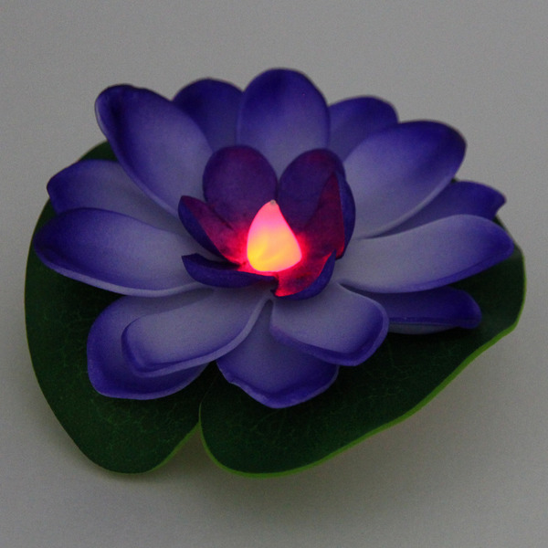 Растение водоплавающее "Кувшинка" d-10см с подсветкой от контакта с водой, фиолетовый