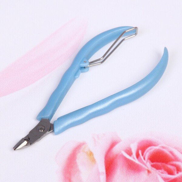 Кусачки для кутикулы в пакете "Manicure set", ручки волна, цвет микс, 10,5см