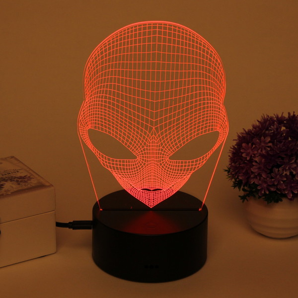 Светильник ночник "3D-Пришелец" на пластиковой подставке, с включателем USB