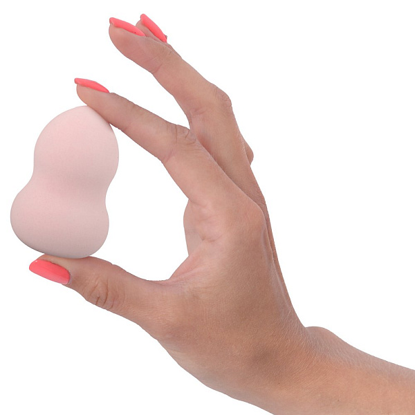 Спонж для макияжа "Красотка". Размеры 4х4х6,5 см.