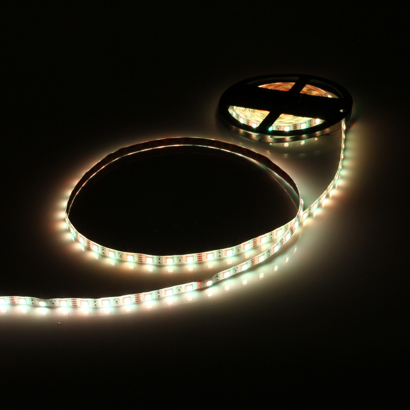 Гирлянда для дома Лента светодиодная самоклейка 5м*10мм, 270 ламп LED, 7 цветов, с пультом, степень защиты IP64