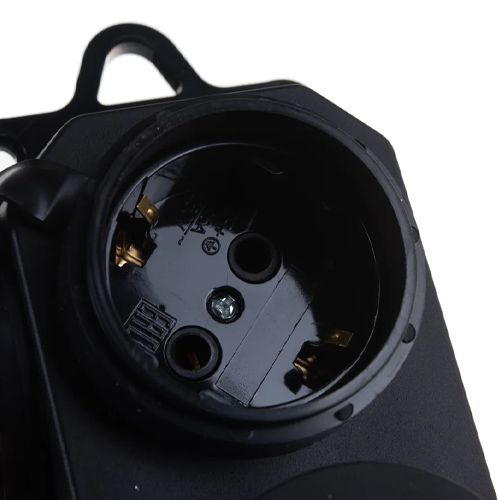 Розетка 3-местн с защитными крышками каучуковая 230В, 2P+PE, 16A, IP44 Smartbuy (SBE-16-3-00-R) (1/40)