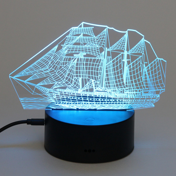 Светильник ночник "3D-Корабль" на пластиковой подставке, с включателем USB