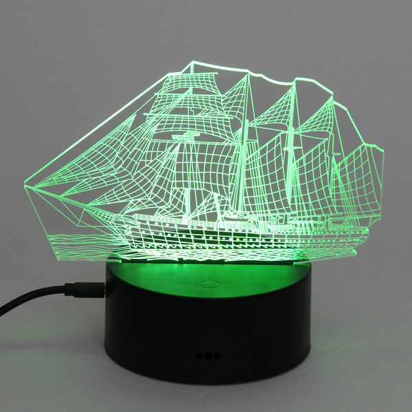 Светильник ночник "3D-Корабль" на пластиковой подставке, с включателем USB
