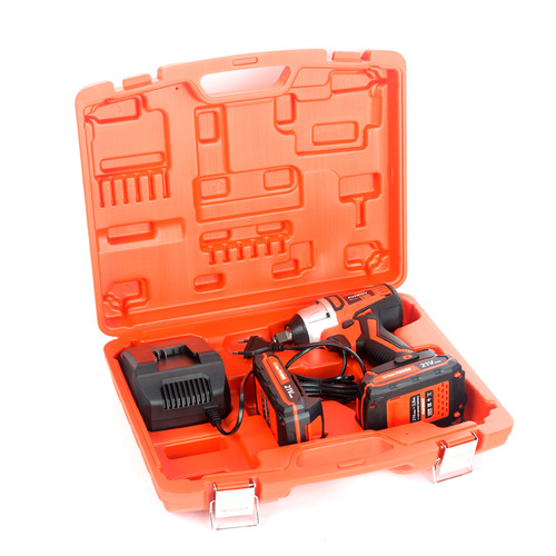 Гайковерт ударный аккумуляторный PATRIOT BR 210 Li 1/2 UES BL, две АКБ  Li-ion, 18 В, 2 Ач, 280 Нм