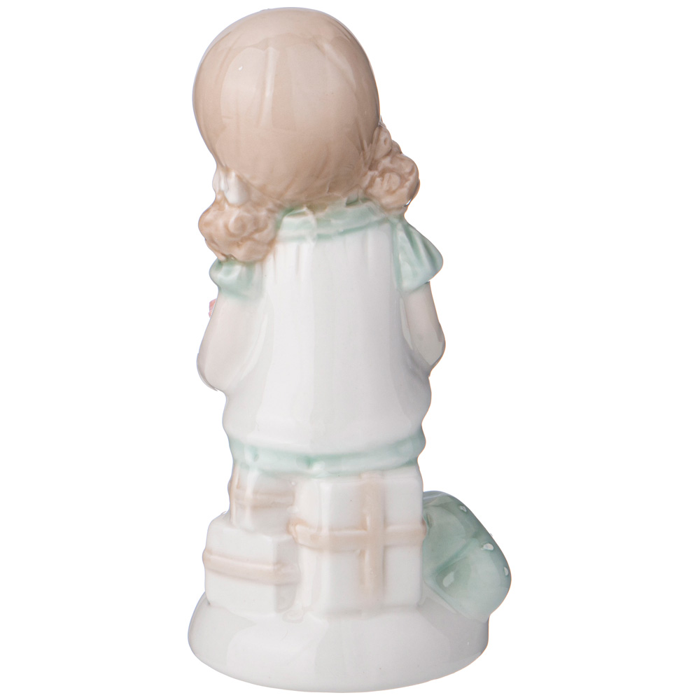 ФИГУРКА, ДЕВОЧКА С РОЗАМИ,  5, 6*5*12, 5СМ