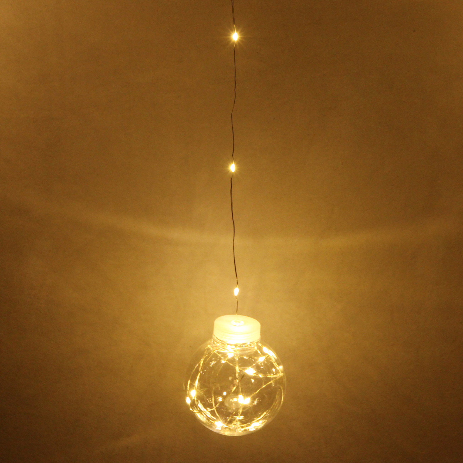 Гирлянда для дома БАХРОМА "Шар" ш2,5 м* в0,5/0,8м 200 ламп LED, d-8 см, 1 реж, IP-20, Теплый белый