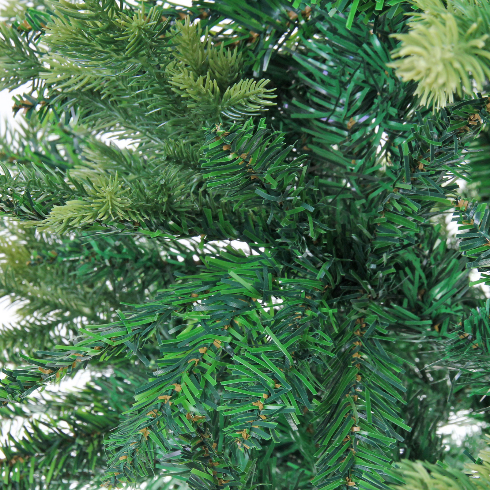 Ёлка "Женева" 150 см, ПВХ, резина (450 веток)