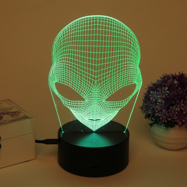 Светильник ночник "3D-Пришелец" на пластиковой подставке, с включателем USB