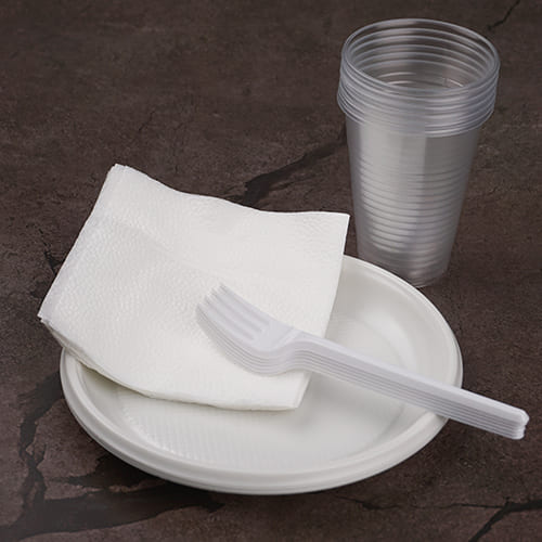 Посуда однораз. Набор Пикник на 6 персон (тарелки, стаканчики, вилки, салфетки) (10/50)