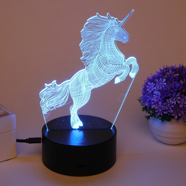 Светильник ночник "3D-Волшебный Единорог" на пластиковой подставке, с включателем USB