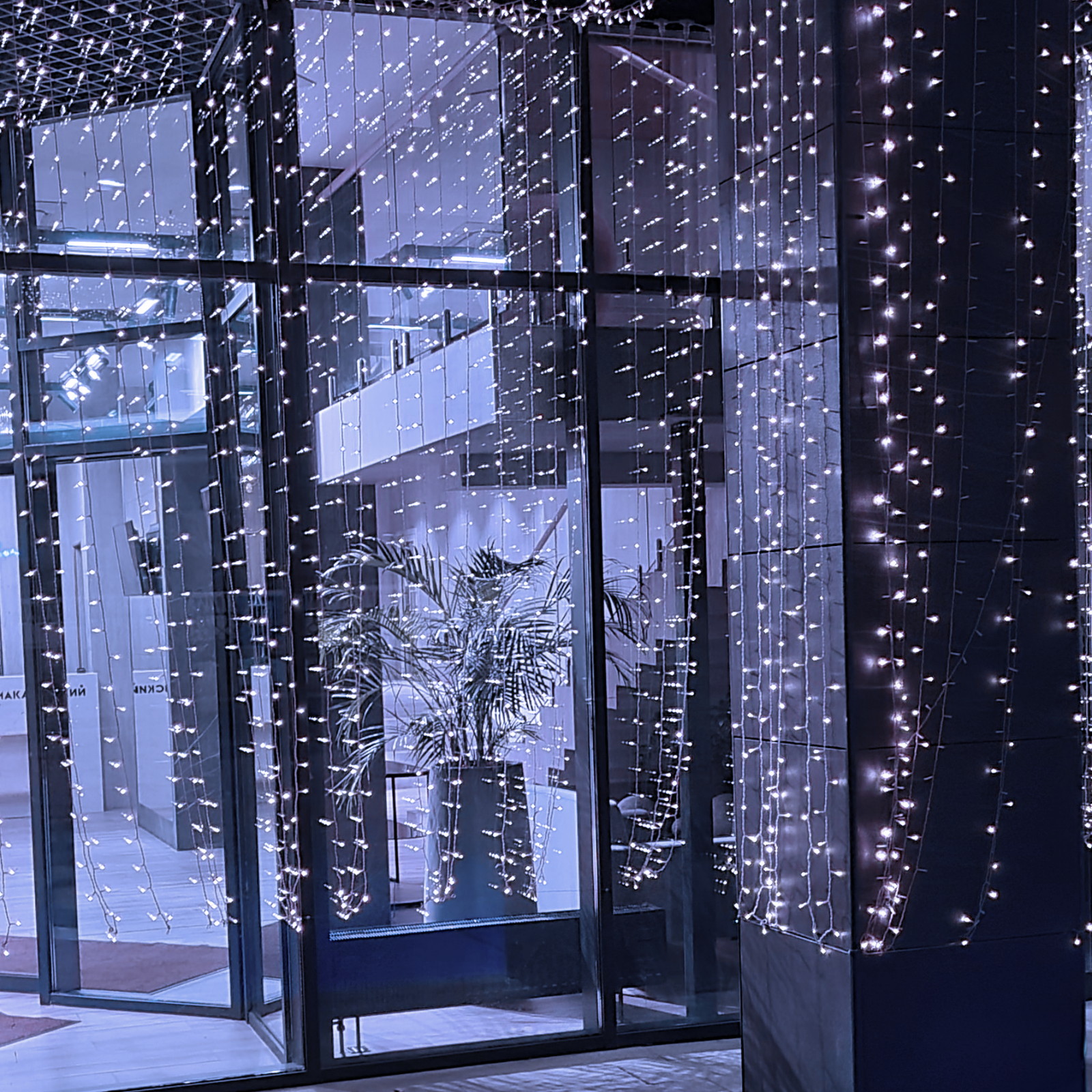 Гирлянда для улицы ЗАНАВЕС "Мерцание" ш2.0* в6.0 м 960 ламп LED, прозрач.пров,1 реж.,IP-54, Белый (возможность соединения)