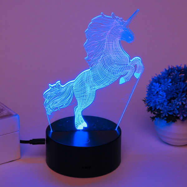 Светильник ночник "3D-Волшебный Единорог" на пластиковой подставке, с включателем USB
