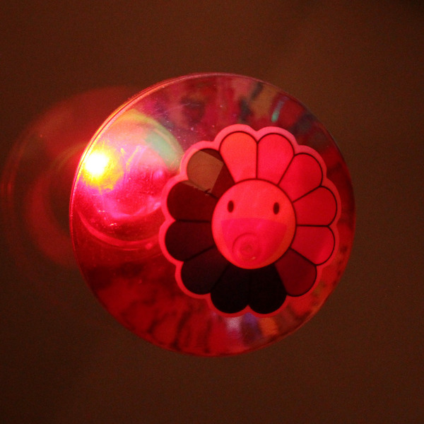 Мяч 6,5 см "Радужный цветочек" (попрыгун с водой и подсветкой) СТИКЕР НА ВЛОЖЕНИЕ