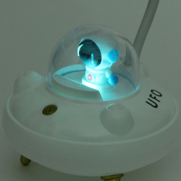 Настольная лампа "Sweet - Полёт в космос" LED 10,8*10,8*21,5 см, USB 3.7v 3w, Белый