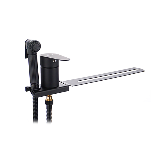 Смеситель для биде DIKALAN на планке D1024-7 1,2 м шланг, черный, 1/12