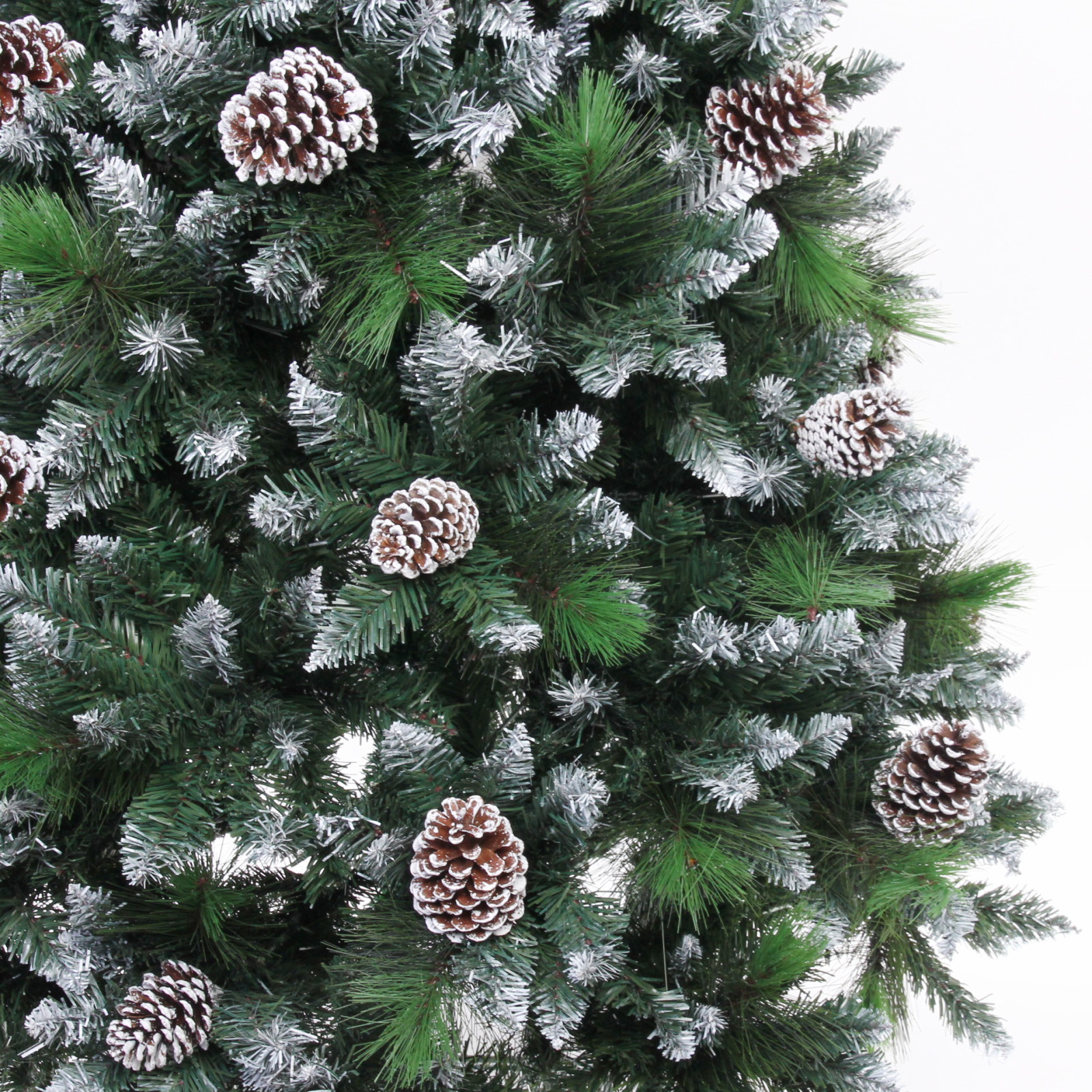 Ёлка "Сказочный лес" 270 см,ПВХ+леска, с белым напылением+шишки (2407 веток)