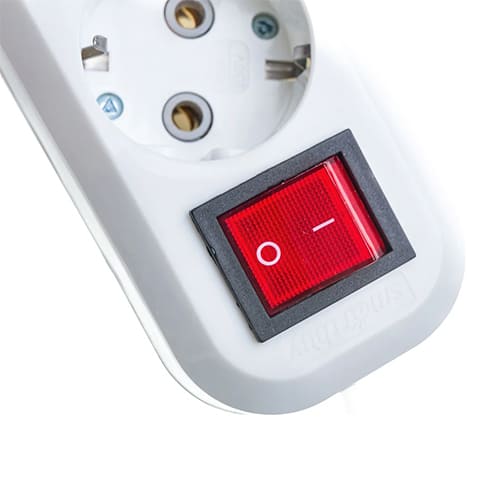 яяяУдлинитель 5-местн 5 м  с заземлением "Smartbuy" 16А/3,5кВт  ПВС 3х1 мм² (1/)