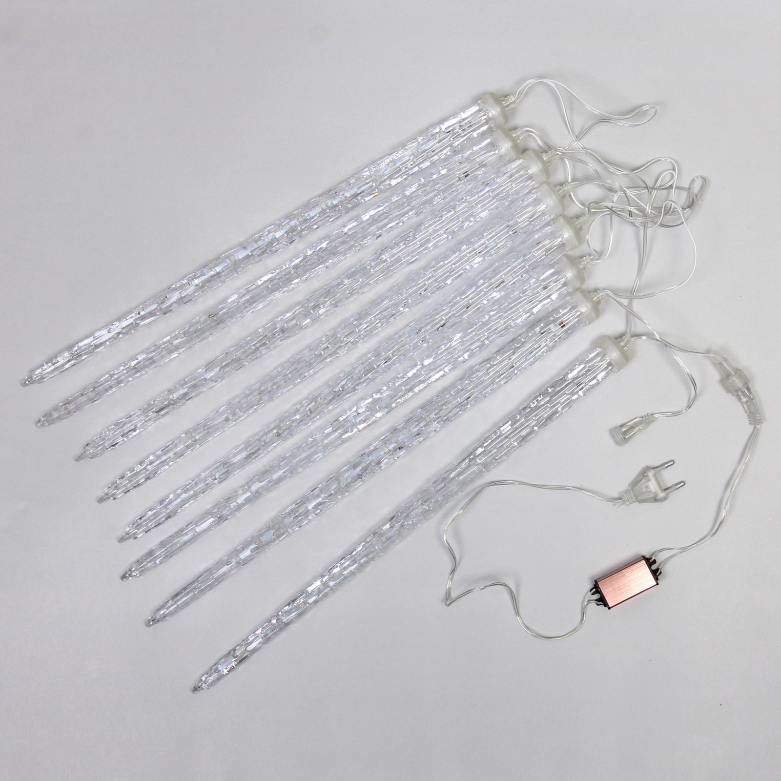 Гирлянда для улицы "Сосулька" 3,0 м*42 см 288 ламп LED, IP-54, Белый (8 трубок)