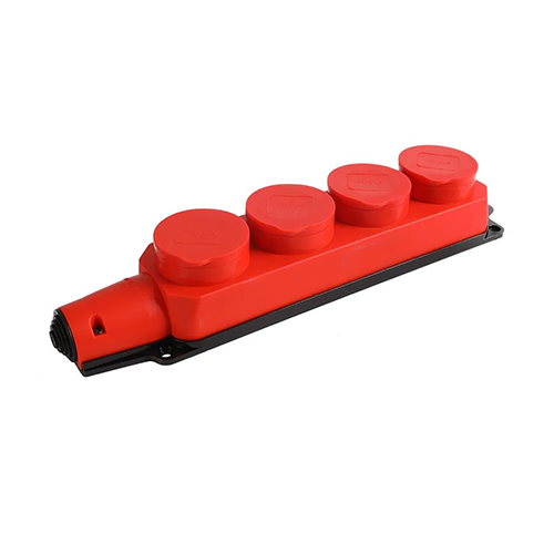 Розетка 4-х местн с защитными крышками каучуковая 230В, 2P+PE, 16A, IP44, красная Smartbuy, SBE-16-4-00-Rr, 1/40