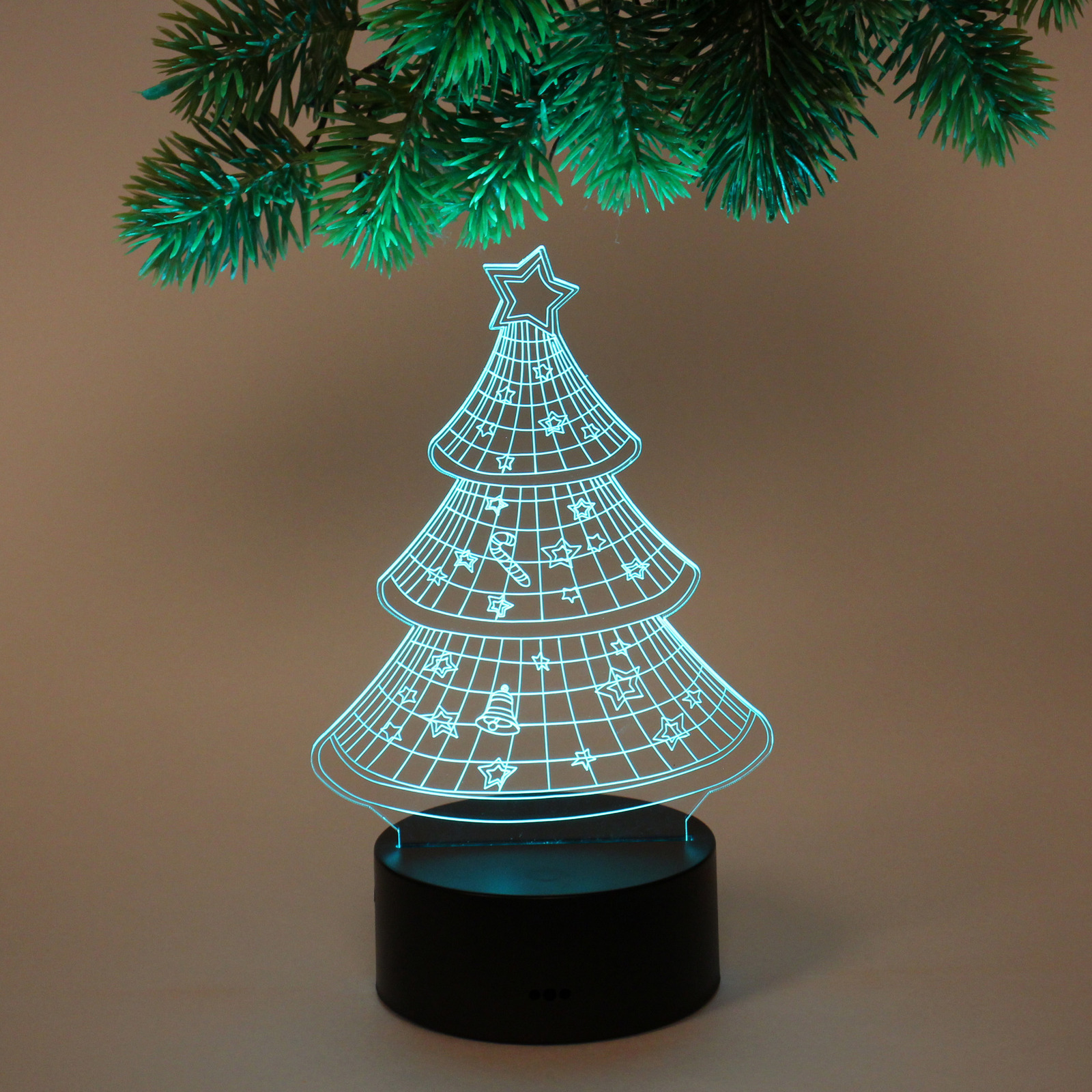 Светильник ночник "3D-Ёлочка" на пластиковой подставке, с включателем USB