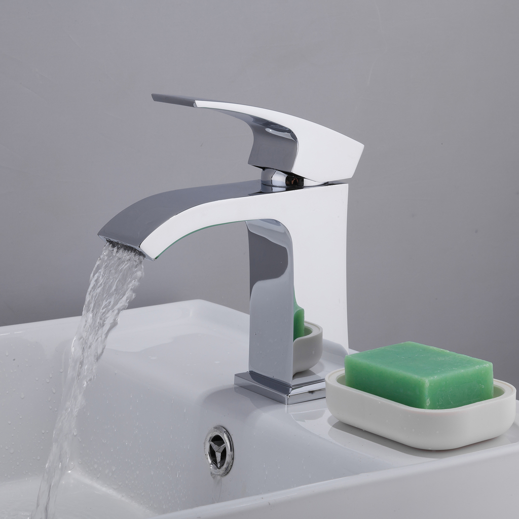 Смеситель для раковины 35к G1007-1 GAPPO литой, п/гайку, ХРОМ