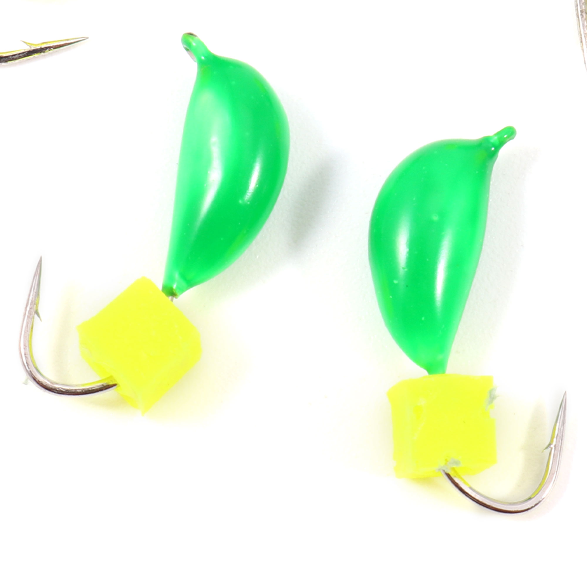 Мормышка безнасад. ЯМАН "Банан" зеленый, d-4 мм, вес 1 г, шарик желтый неон (уп. 5 шт.)