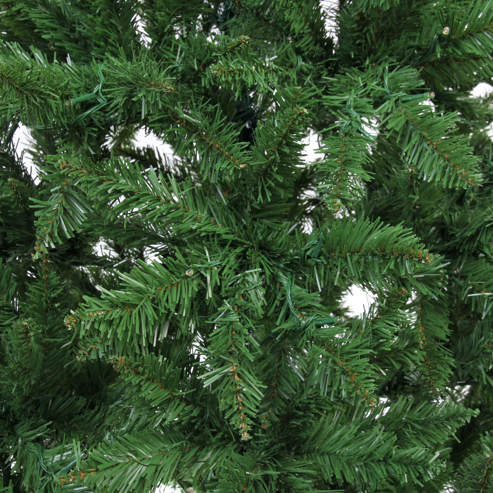 Ёлка "Свет в ночи" 150 см, ПВХ (600 веток) 220 ламп LED (свечение-Теплый белый)