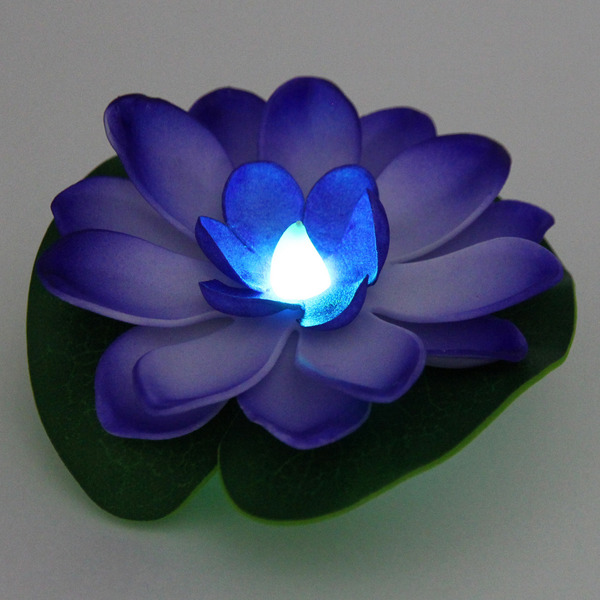 Растение водоплавающее "Кувшинка" d-10см с подсветкой от контакта с водой, фиолетовый